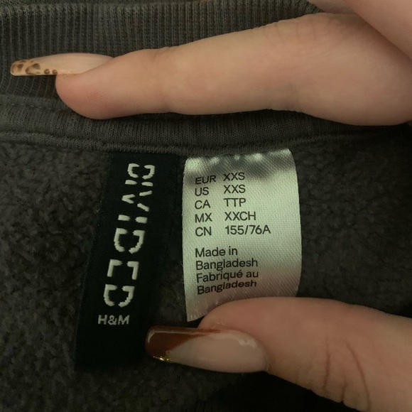 “SPRINT TRACK” Crewneck Sweater - H&M - Picture 3 of 3